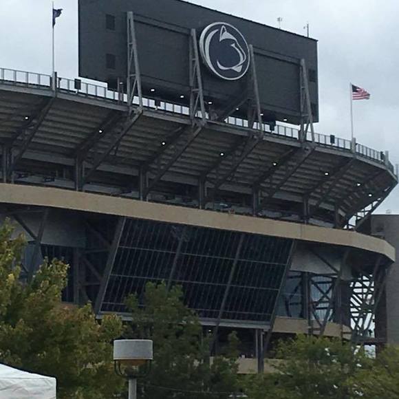 Meet your Posher, Cathy - Picture 1 of 1